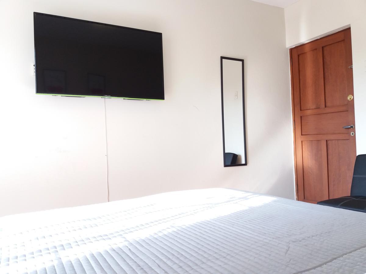 Cozy And Comfortable Home In Miraflores Лима Екстериор снимка